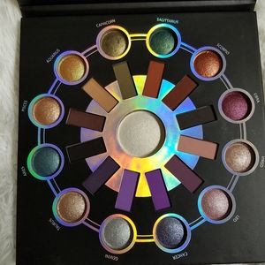 Bh cosmétics Zodiac 25 color eyeshadow palette